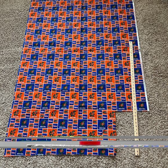 University of Florida Gators Fabric College size 72x42 Alumni Crafts‎ Arts DIY - Picture 5 of 7